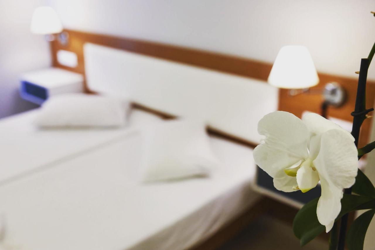 Tsampika Hotel Φαληράκι Εξωτερικό φωτογραφία